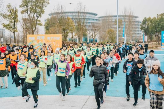 揚子江藥業集團 “春季領跑 益起健康” —健康普及公益宣傳活動圓滿舉辦！